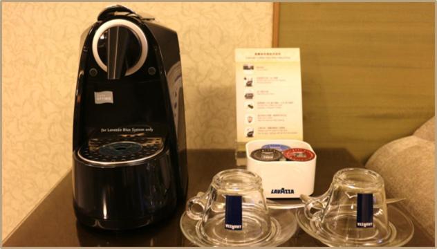 מלון The Landis טאיפיי מראה חיצוני תמונה A Nespresso coffee machine